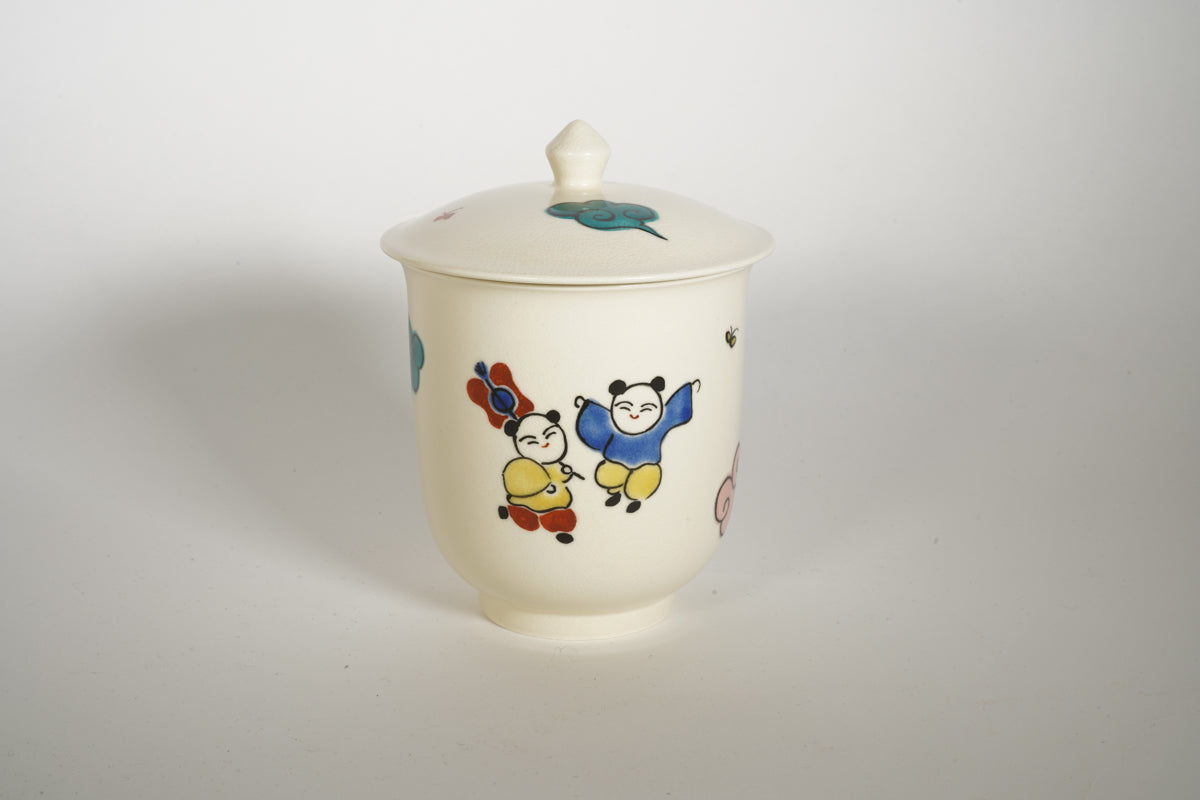 Ninsei Iroe Karako Teacup with Lid