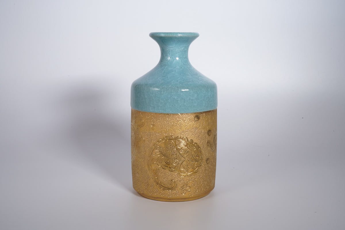 Paisley" vase with gold sealed flowers